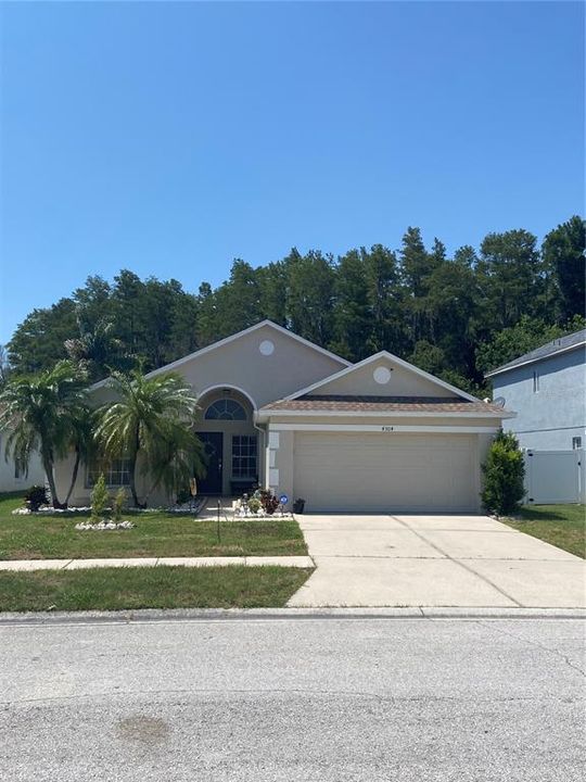 For Sale: $368,000 (3 beds, 2 baths, 1578 Square Feet)