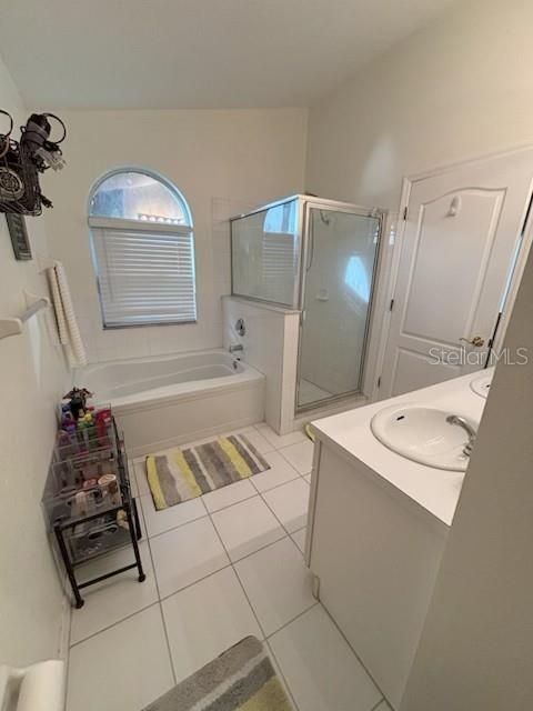 For Sale: $368,000 (3 beds, 2 baths, 1578 Square Feet)