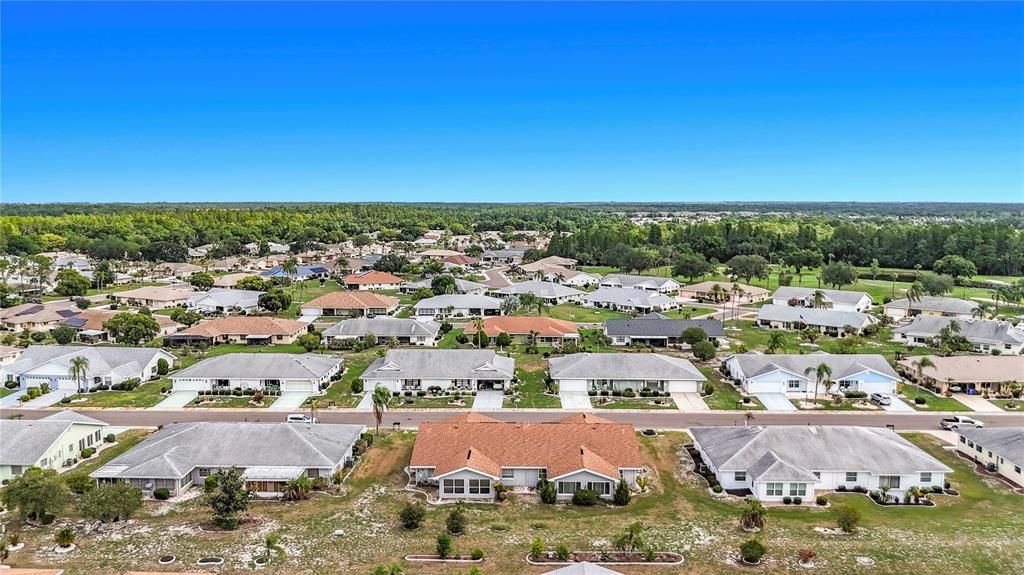 For Sale: $241,890 (2 beds, 2 baths, 1756 Square Feet)