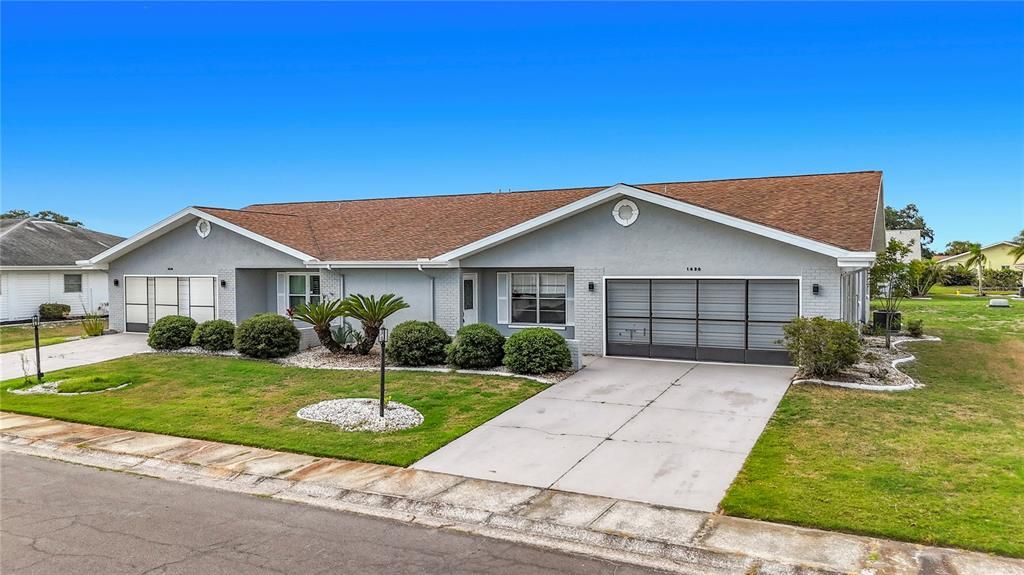 For Sale: $241,890 (2 beds, 2 baths, 1756 Square Feet)