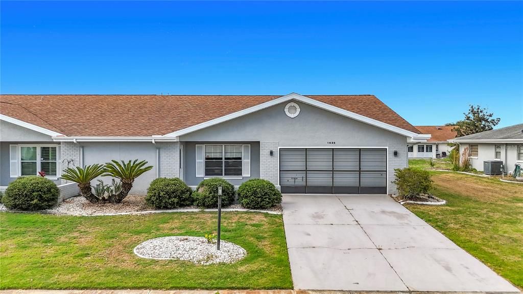 For Sale: $241,890 (2 beds, 2 baths, 1756 Square Feet)