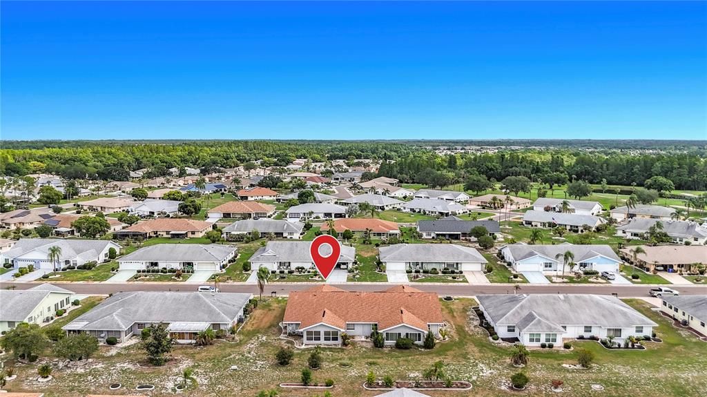 For Sale: $241,890 (2 beds, 2 baths, 1756 Square Feet)