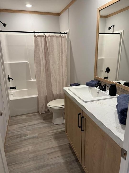 For Sale: $263,000 (3 beds, 2 baths, 1440 Square Feet)