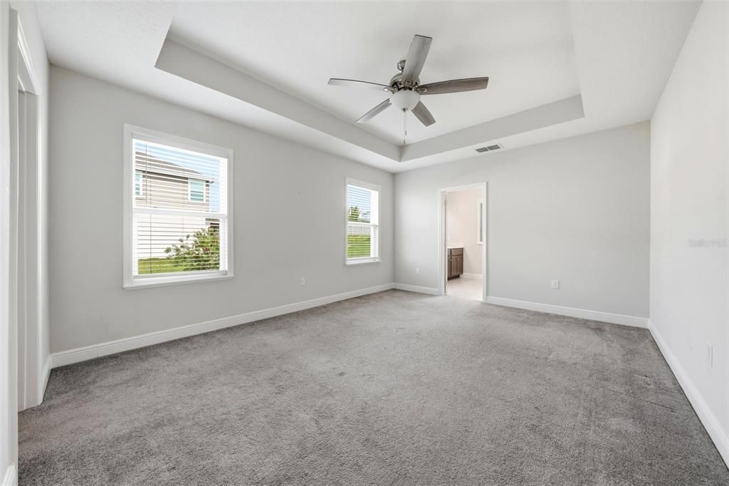 En Venta: $475,000 (3 camas, 2 baños, 2044 Pies cuadrados)