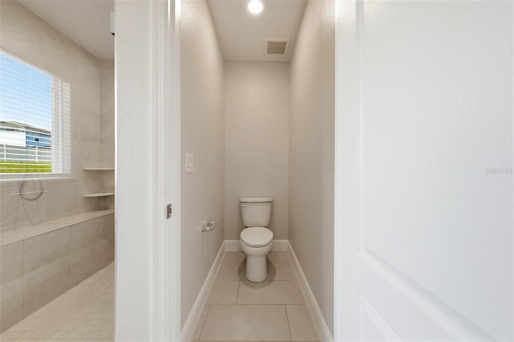 En Venta: $475,000 (3 camas, 2 baños, 2044 Pies cuadrados)
