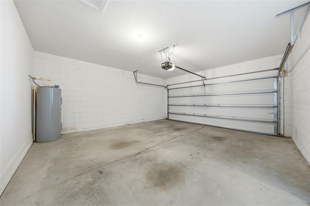 En Venta: $475,000 (3 camas, 2 baños, 2044 Pies cuadrados)