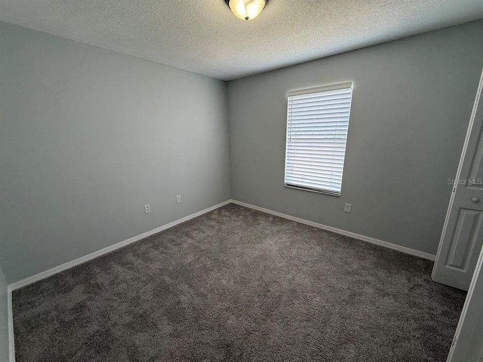 For Sale: $463,500 (4 beds, 2 baths, 2516 Square Feet)