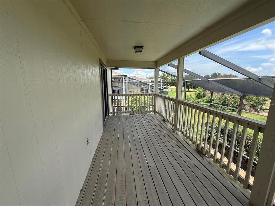 For Sale: $463,500 (4 beds, 2 baths, 2516 Square Feet)