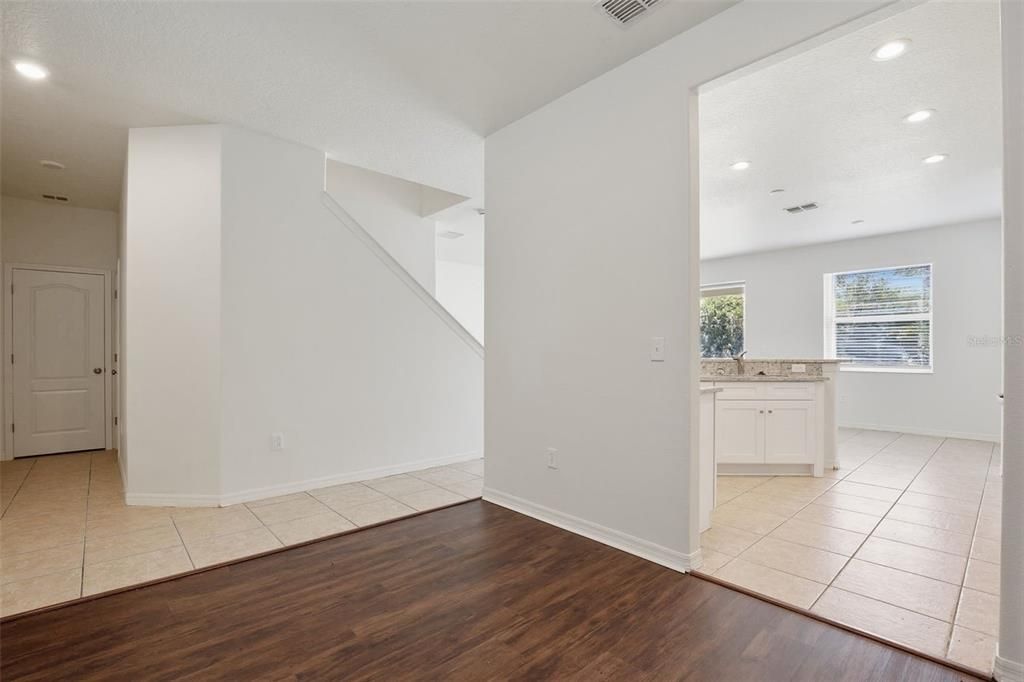 For Sale: $444,900 (7 beds, 3 baths, 2742 Square Feet)
