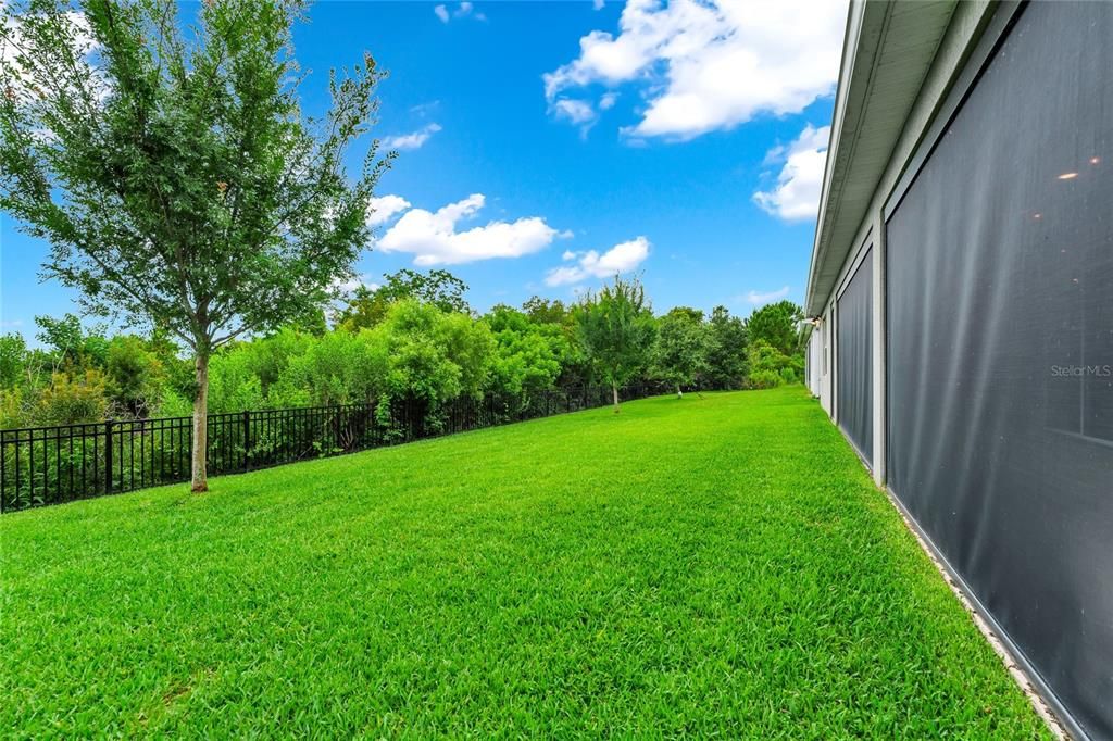 На продажу: $695,000 (6 спален, 3 ванн, 4201 Квадратных фут)