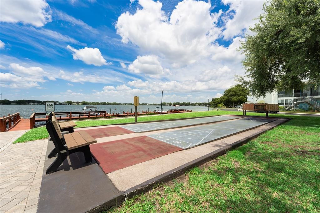 For Sale: $199,900 (1 beds, 1 baths, 582 Square Feet)