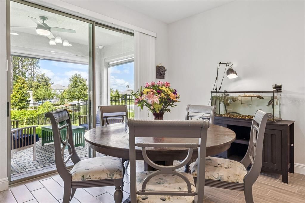 En Venta: $815,000 (5 camas, 4 baños, 3231 Pies cuadrados)