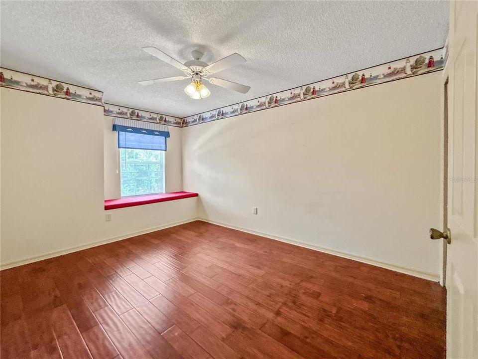 For Sale: $450,000 (3 beds, 2 baths, 2290 Square Feet)