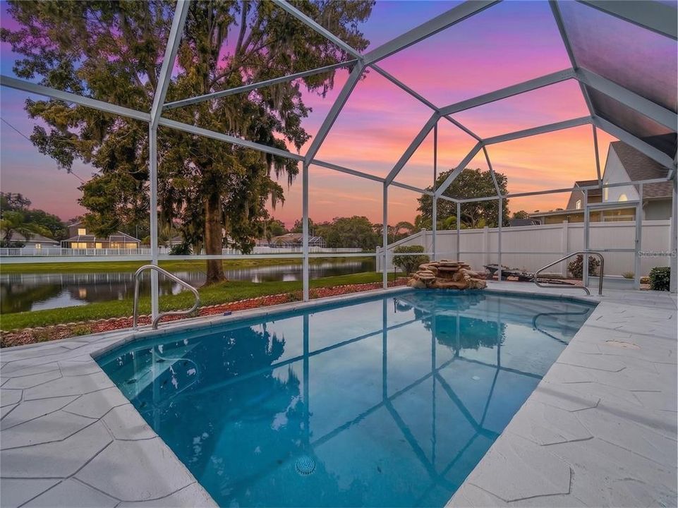 For Sale: $450,000 (3 beds, 2 baths, 2290 Square Feet)