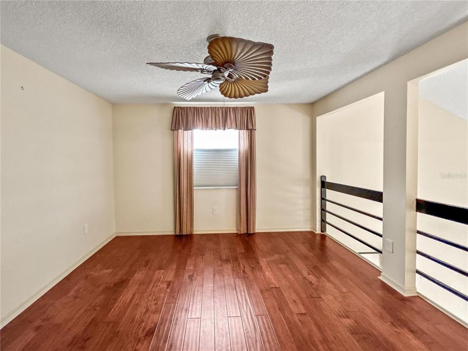 For Sale: $450,000 (3 beds, 2 baths, 2290 Square Feet)