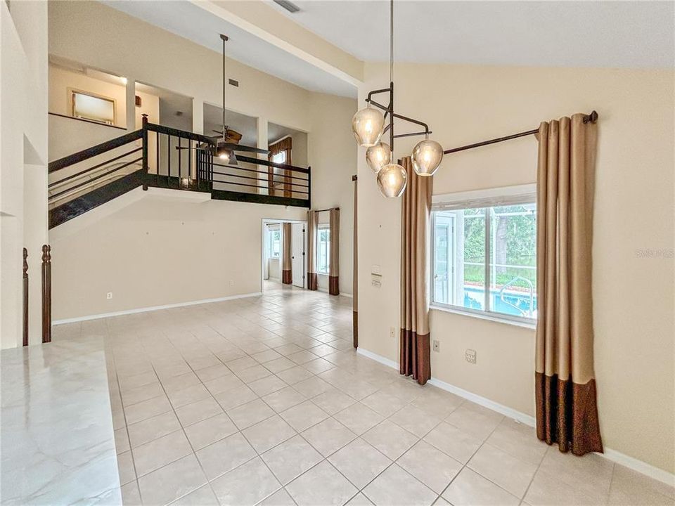 For Sale: $450,000 (3 beds, 2 baths, 2290 Square Feet)