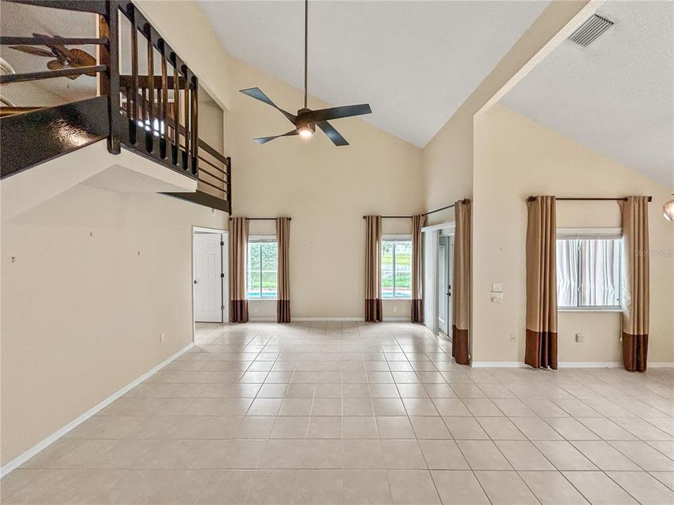 For Sale: $450,000 (3 beds, 2 baths, 2290 Square Feet)