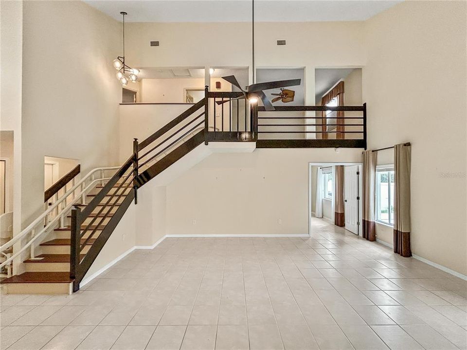 For Sale: $450,000 (3 beds, 2 baths, 2290 Square Feet)