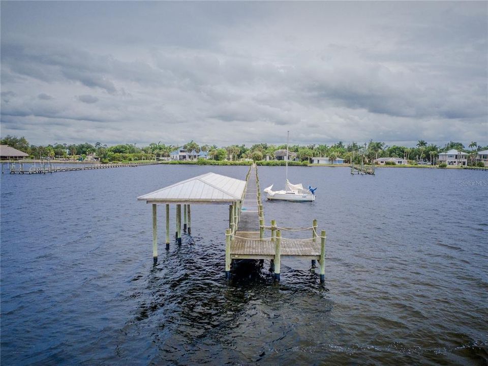 For Sale: $595,000 (0.92 acres)