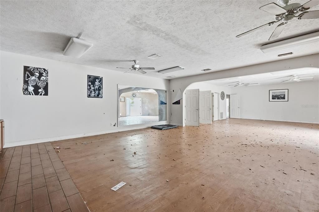 En Venta: $525,000 (2 camas, 1 baños, 1392 Pies cuadrados)