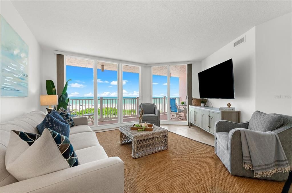 For Sale: $1,600,000 (2 beds, 2 baths, 1179 Square Feet)