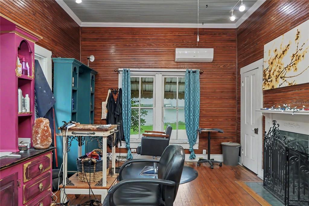 En Venta: $245,000 (0 camas, 0 baños, 1556 Pies cuadrados)
