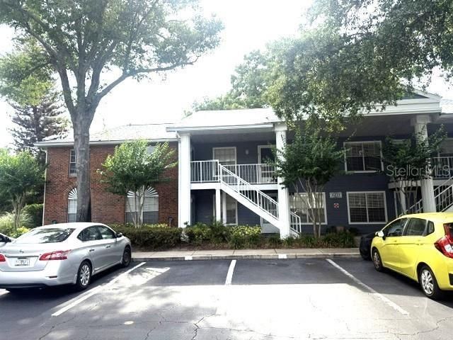 For Rent: $1,800 (2 beds, 2 baths, 919 Square Feet)