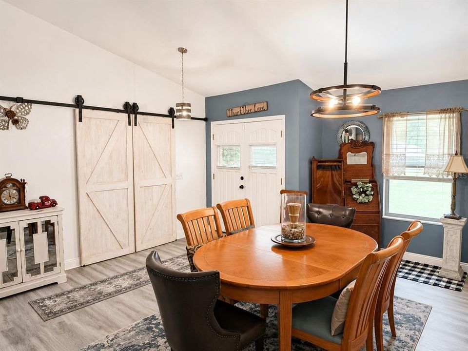 For Sale: $745,000 (4 beds, 2 baths, 2490 Square Feet)