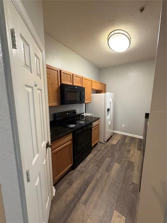 En Venta: $172,000 (2 camas, 2 baños, 1050 Pies cuadrados)