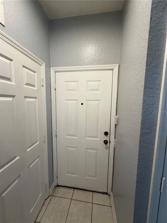En Venta: $172,000 (2 camas, 2 baños, 1050 Pies cuadrados)