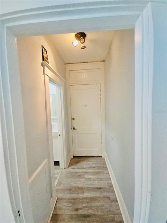 For Rent: $999 (0 beds, 1 baths, 3576 Square Feet)