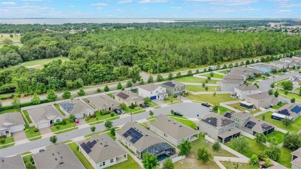 En Venta: $569,999 (4 camas, 2 baños, 2936 Pies cuadrados)