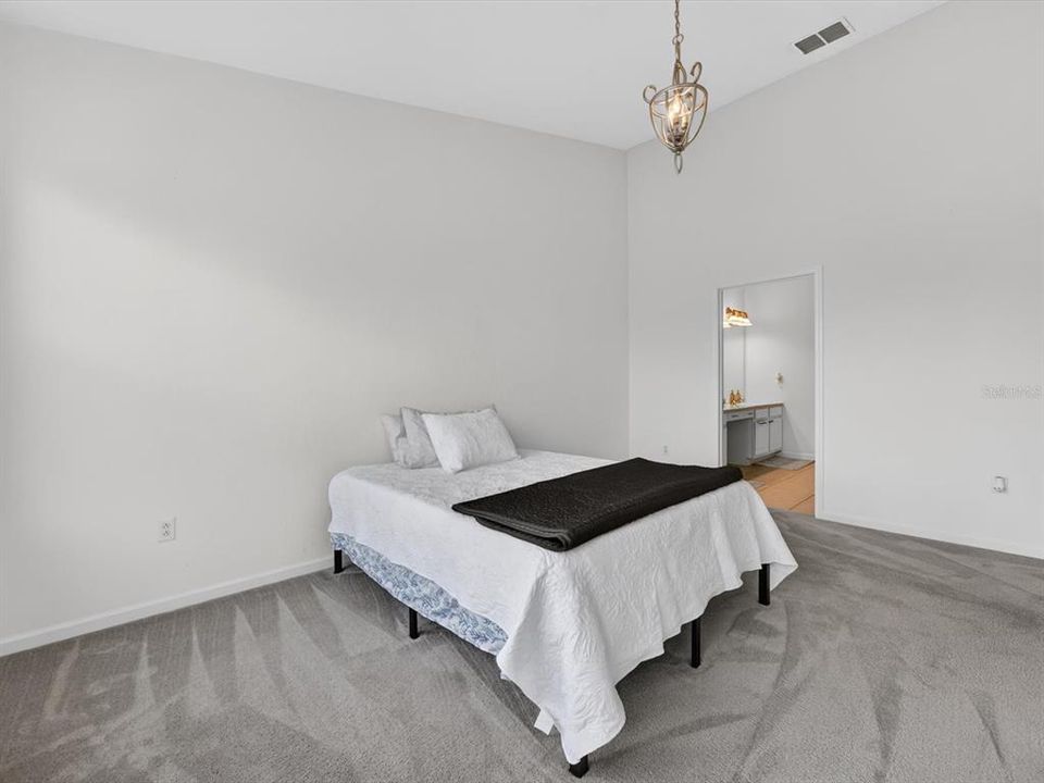 En Venta: $236,900 (3 camas, 2 baños, 1893 Pies cuadrados)