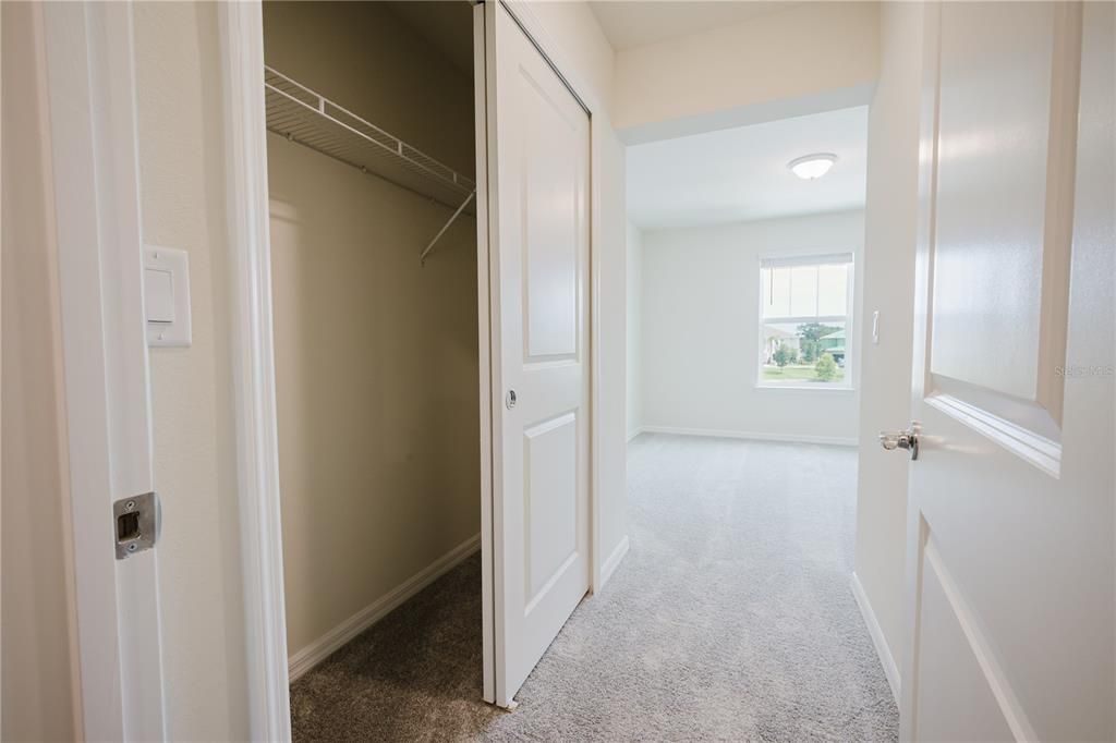 В аренду: $2,400 (3 спален, 2 ванн, 1699 Квадратных фут)