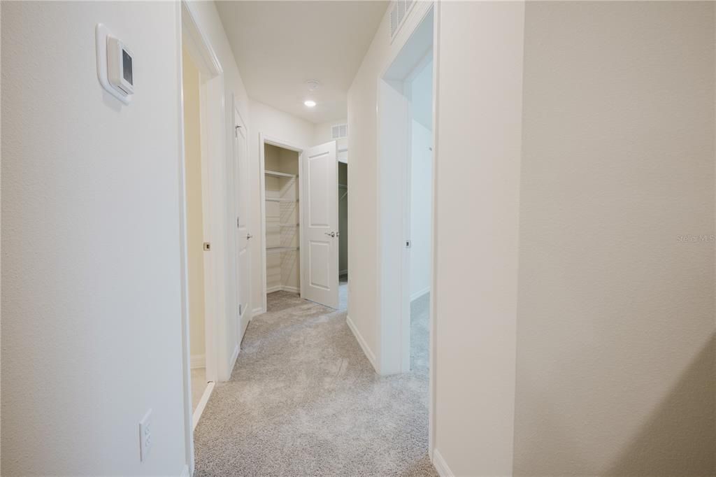 В аренду: $2,400 (3 спален, 2 ванн, 1699 Квадратных фут)