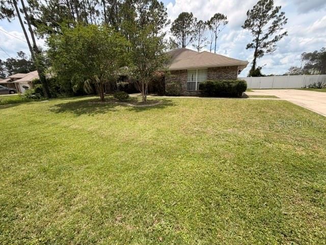 For Sale: $206,000 (4 beds, 2 baths, 2347 Square Feet)