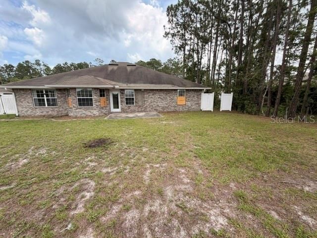 For Sale: $206,000 (4 beds, 2 baths, 2347 Square Feet)