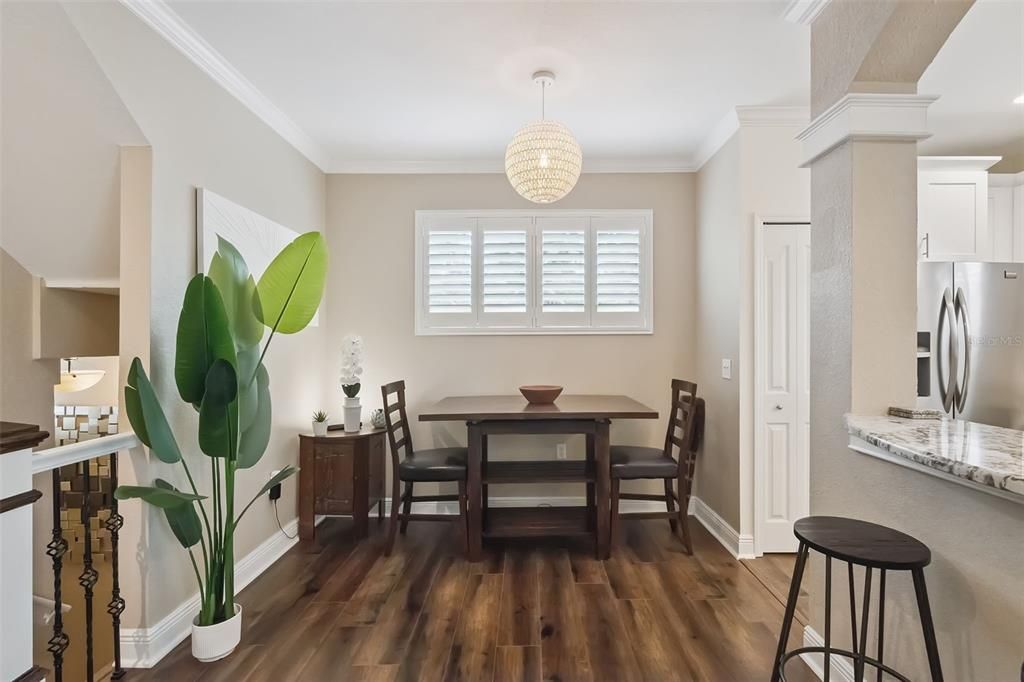 For Sale: $355,000 (4 beds, 2 baths, 1707 Square Feet)