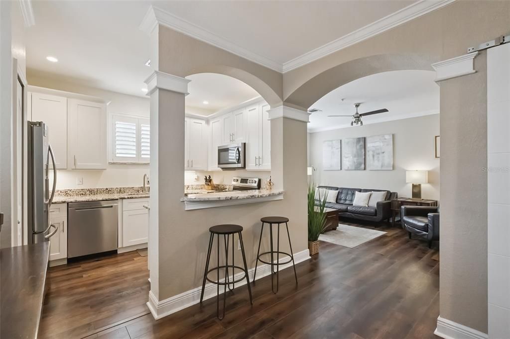 For Sale: $355,000 (4 beds, 2 baths, 1707 Square Feet)