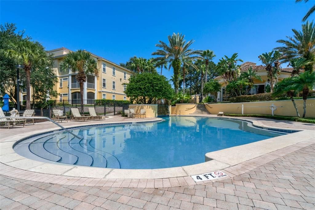 For Sale: $355,000 (4 beds, 2 baths, 1707 Square Feet)