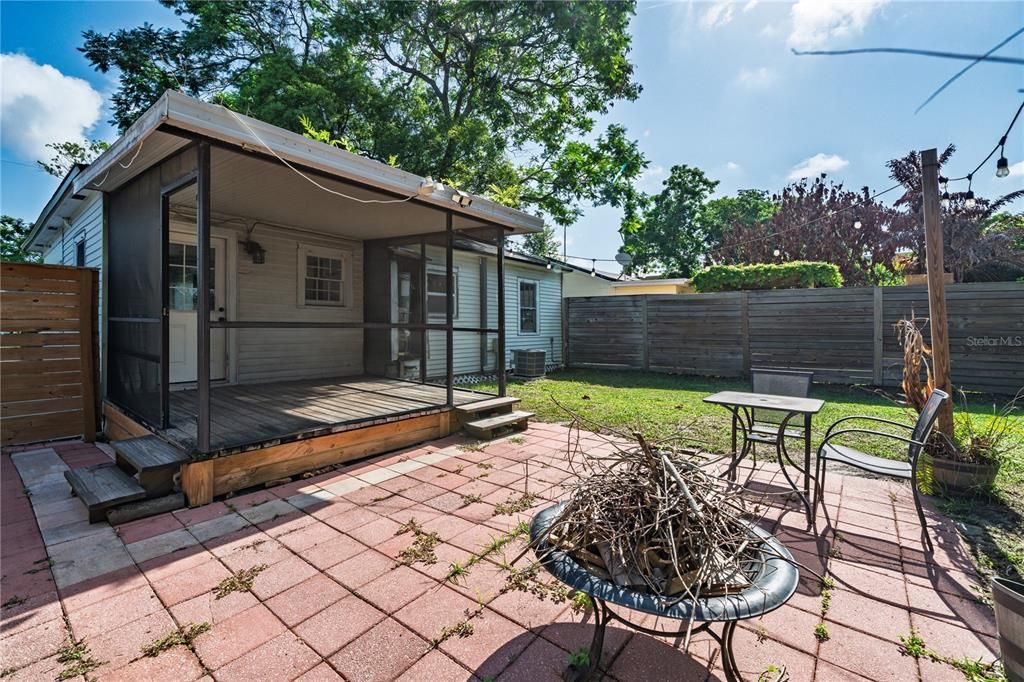En Venta: $338,000 (2 camas, 1 baños, 797 Pies cuadrados)