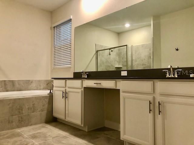 For Rent: $2,400 (4 beds, 3 baths, 2658 Square Feet)