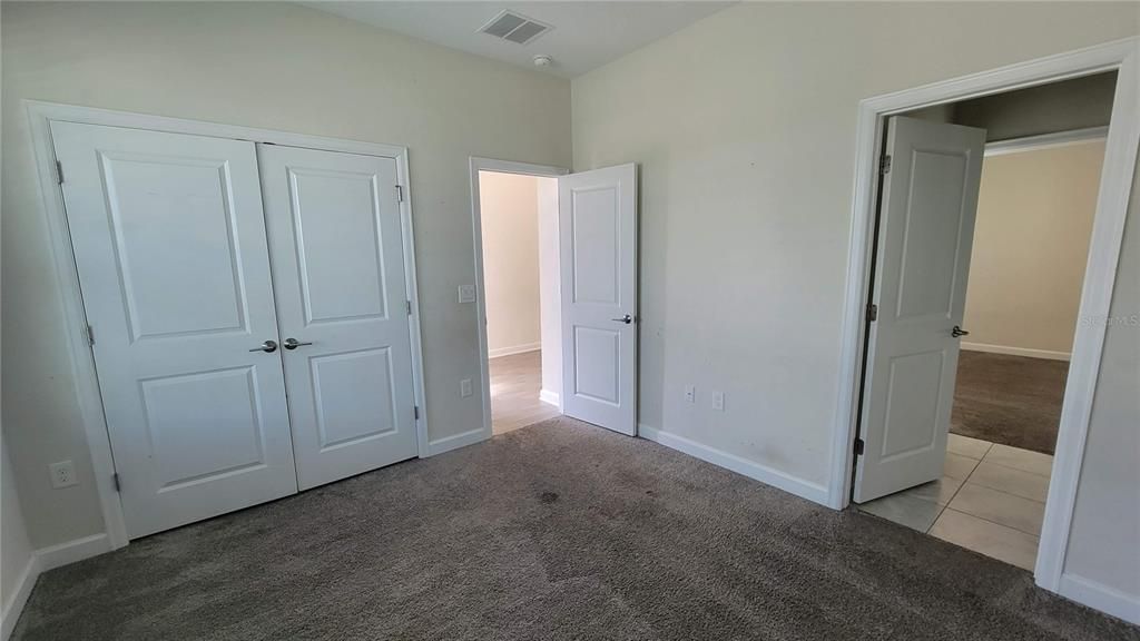 For Rent: $2,400 (4 beds, 3 baths, 2658 Square Feet)