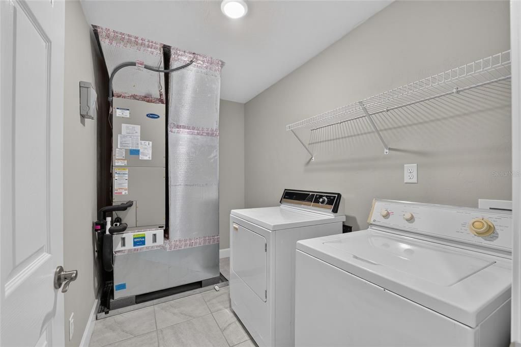 For Sale: $269,000 (3 beds, 2 baths, 1310 Square Feet)