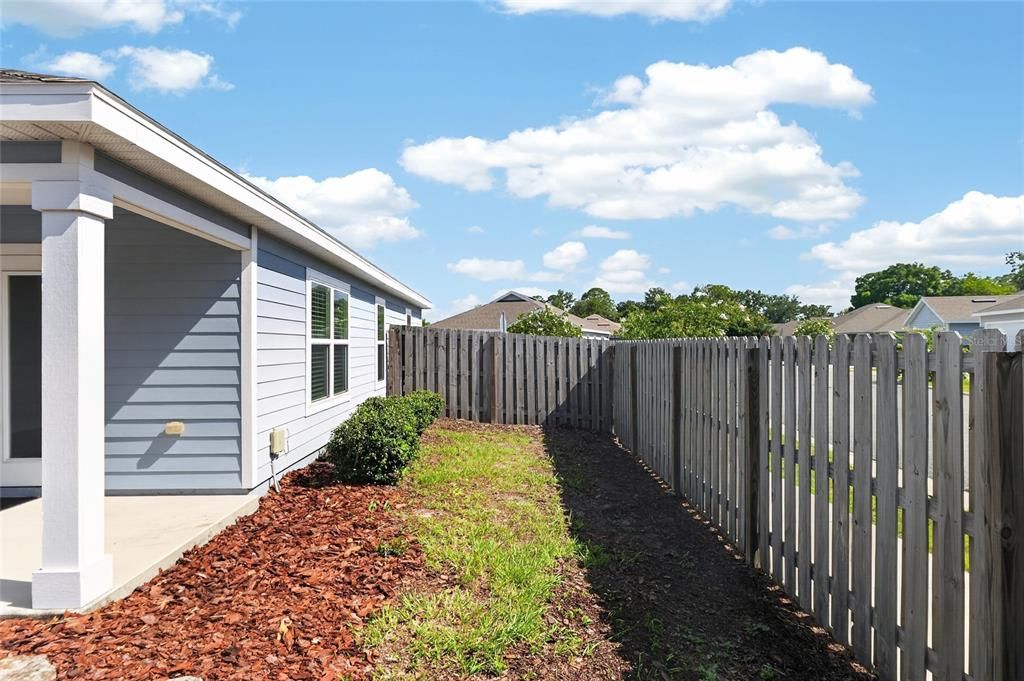 For Sale: $269,000 (3 beds, 2 baths, 1310 Square Feet)