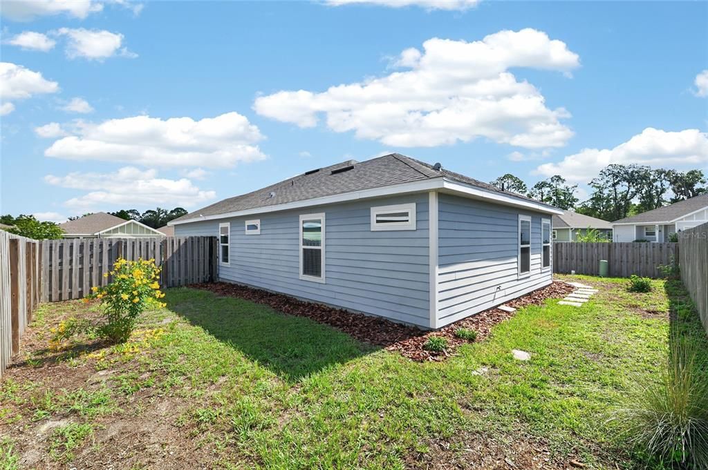 For Sale: $269,000 (3 beds, 2 baths, 1310 Square Feet)