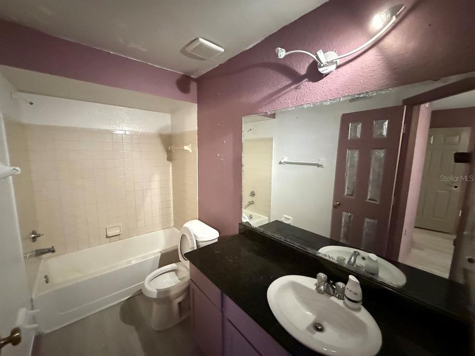 En Venta: $169,900 (2 camas, 2 baños, 1044 Pies cuadrados)