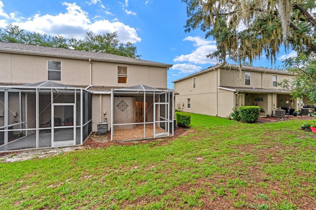 For Sale: $249,900 (2 beds, 2 baths, 1248 Square Feet)
