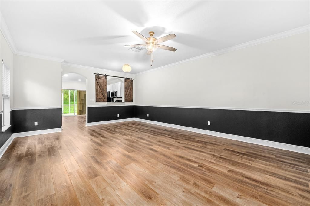 For Sale: $249,900 (2 beds, 2 baths, 1248 Square Feet)