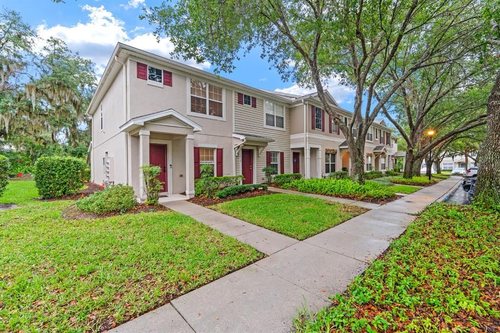 For Sale: $249,900 (2 beds, 2 baths, 1248 Square Feet)